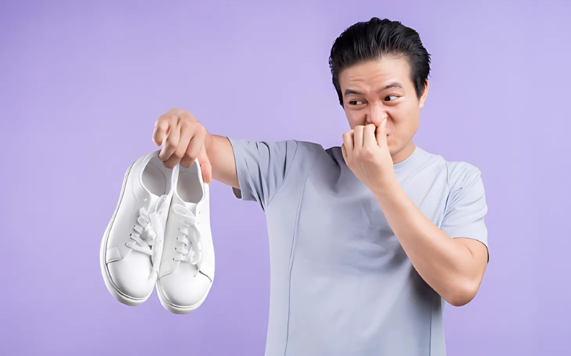 9 Cách Đơn Giản Giúp Giày Hết Hôi – Ai Cũng Có Thể Làm Được!
