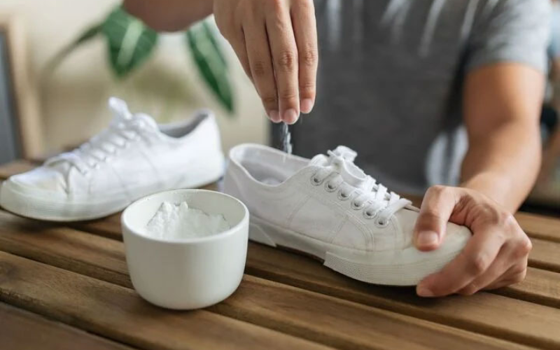 9 Cách Đơn Giản Giúp Giày Hết Hôi – Ai Cũng Có Thể Làm Được!