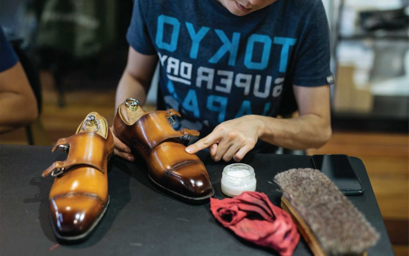 Top 7 Thương Hiệu Giày Handmade Nam Đáng Đầu Tư Nhất Hiện Nay