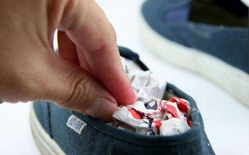 Bật mí 7 cách giúp giày khô siêu nhanh chỉ trong một đêm