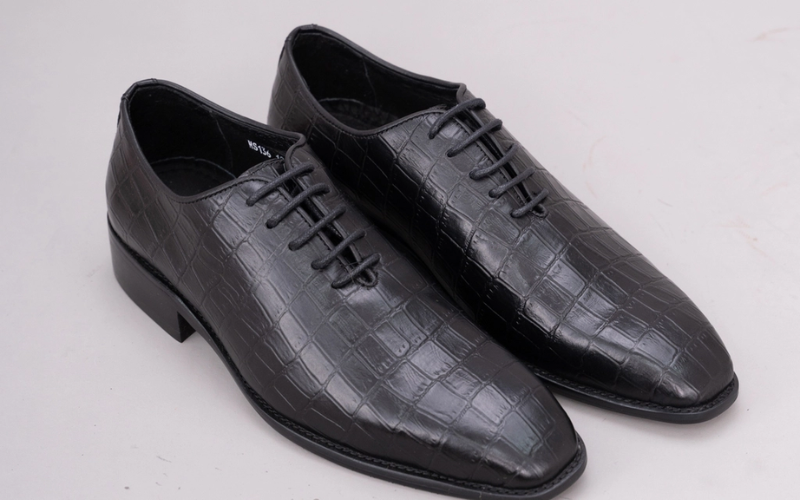 4 Cách Buộc Dây Giày Tây Oxford Đơn Giản Nhưng Sang Trọng