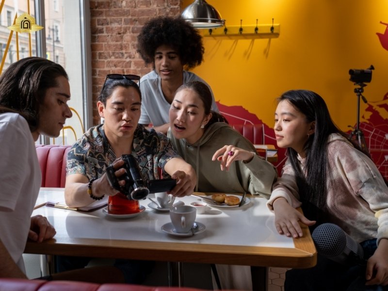 Một số lưu ý khi chọn trang phục đi cafe
