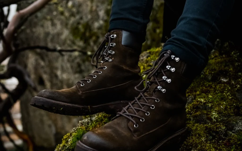 Combat boots