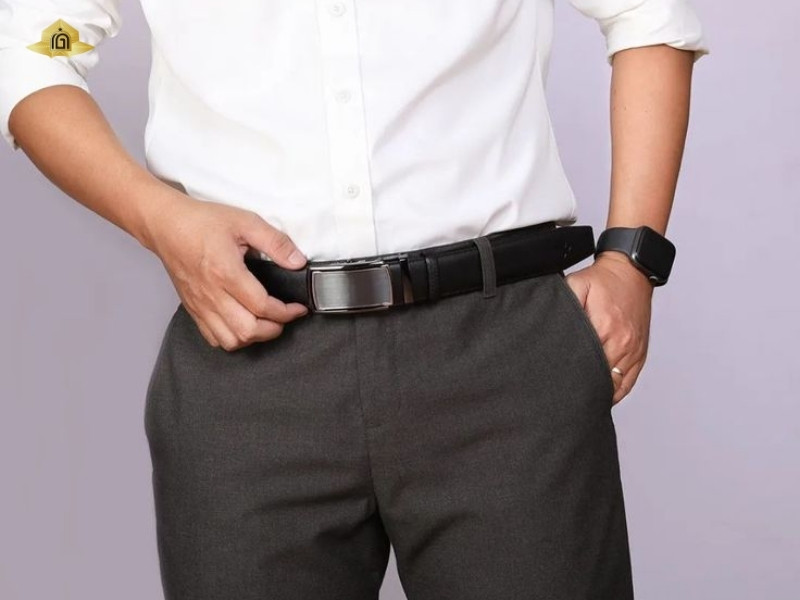 đeo thắt lưng đúng cách
