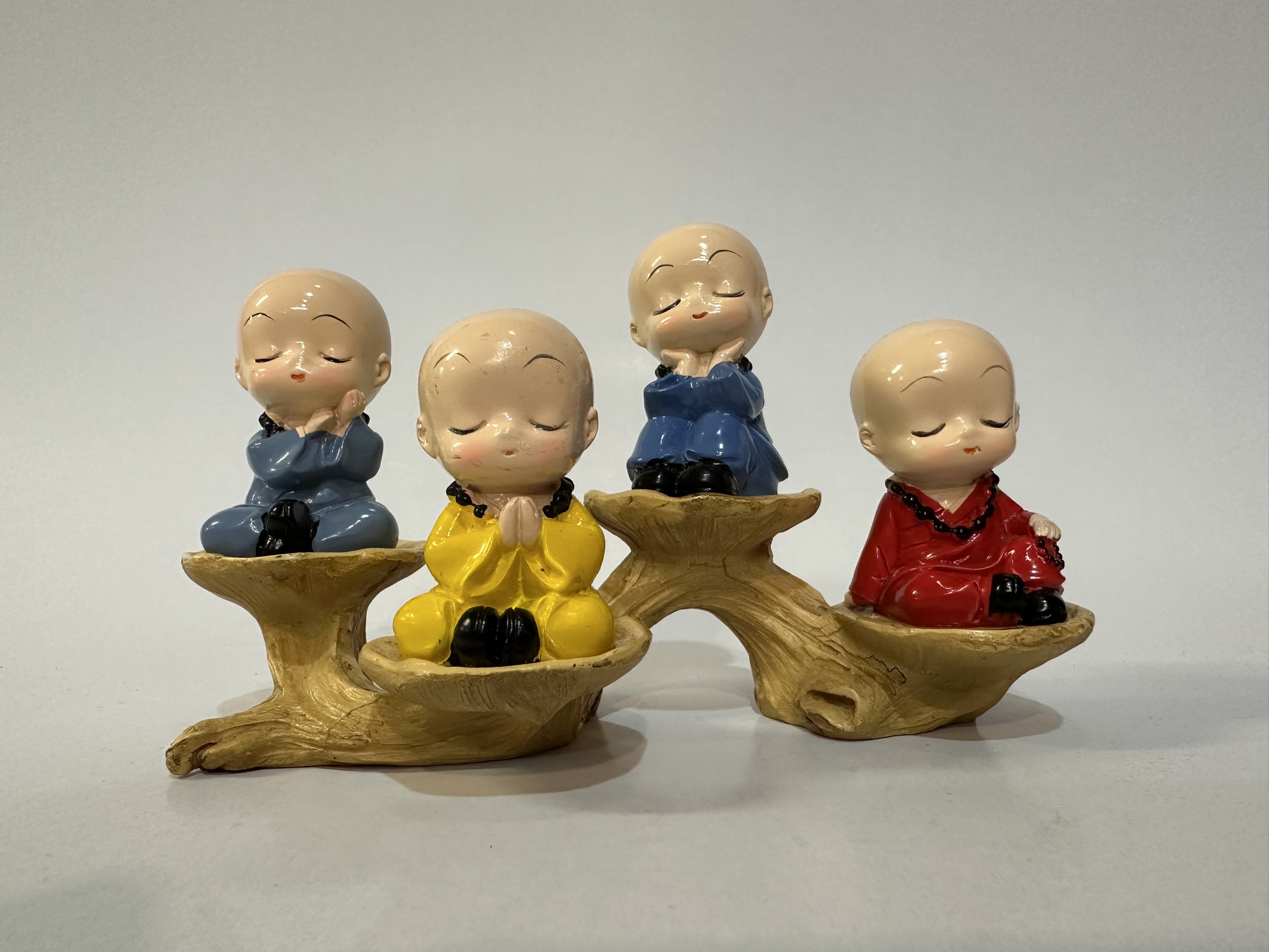 Tượng chú tiểu