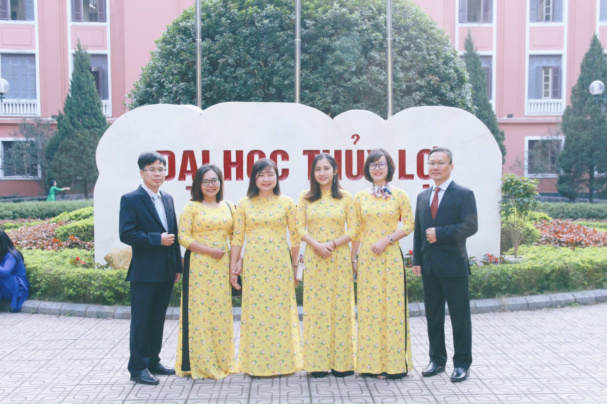 Khoa Kinh tế và Quản lý TLU