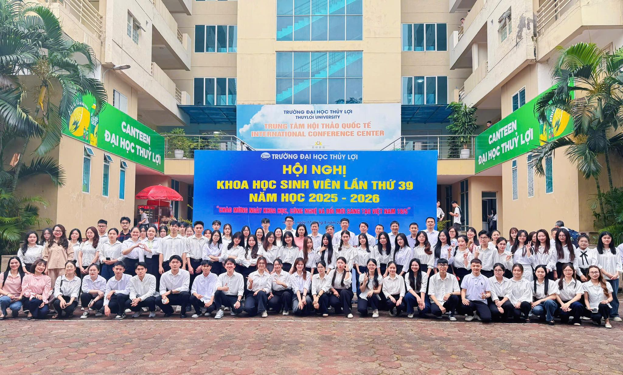 Khoa Kinh tế và Quản lý TLU