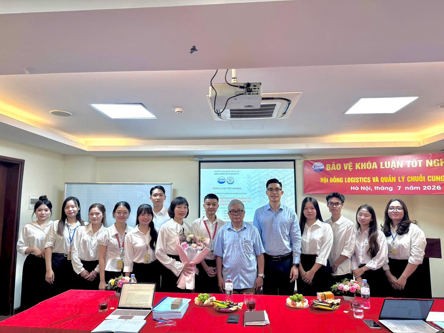 Khoa Kinh tế và Quản lý TLU