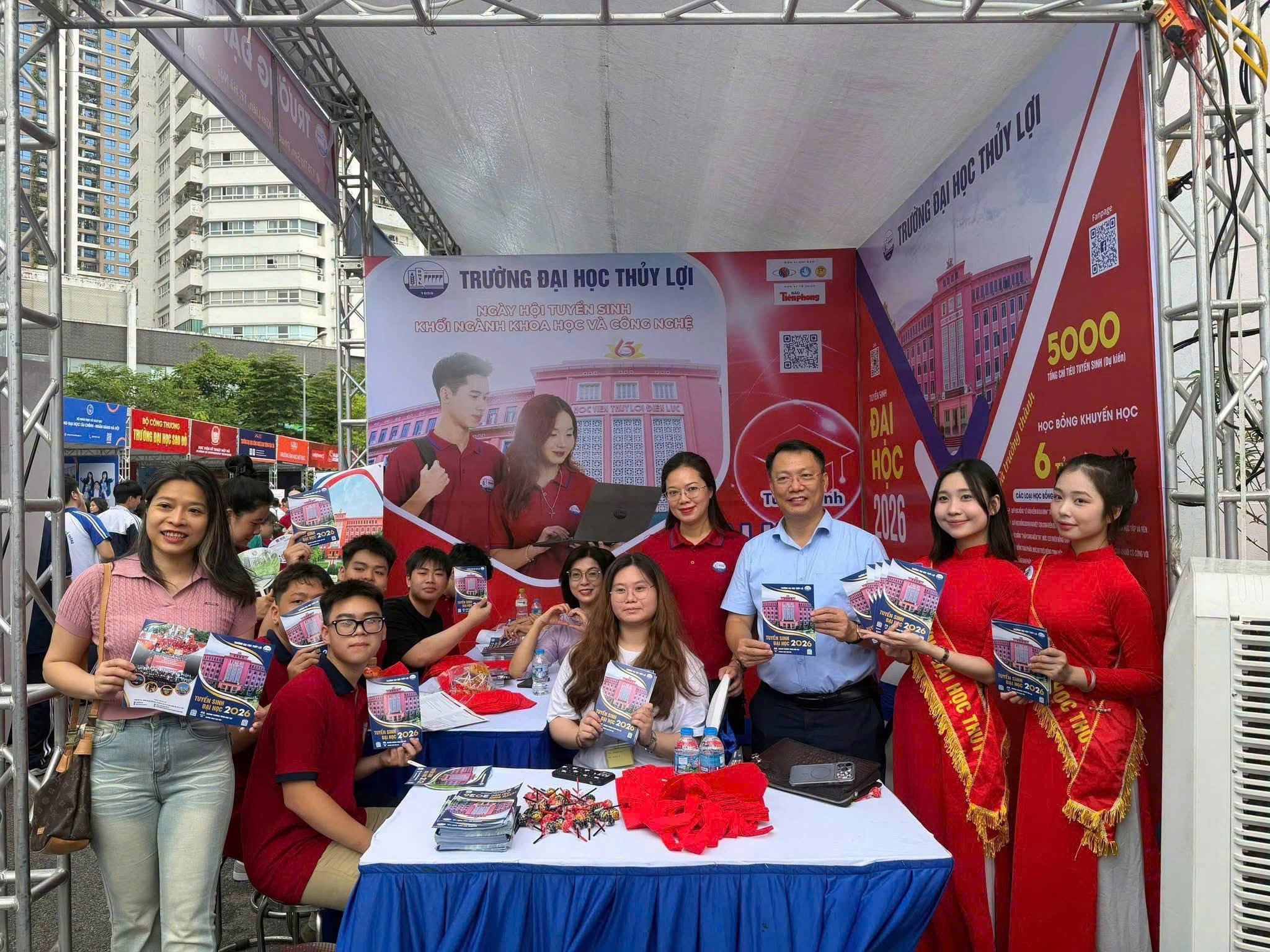 Khoa Kinh tế và Quản lý TLU