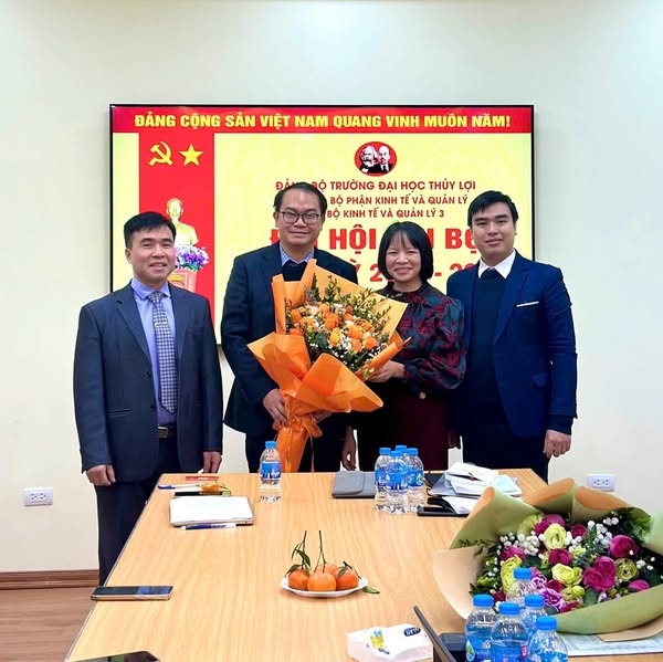 Khoa Kinh tế và Quản lý TLU