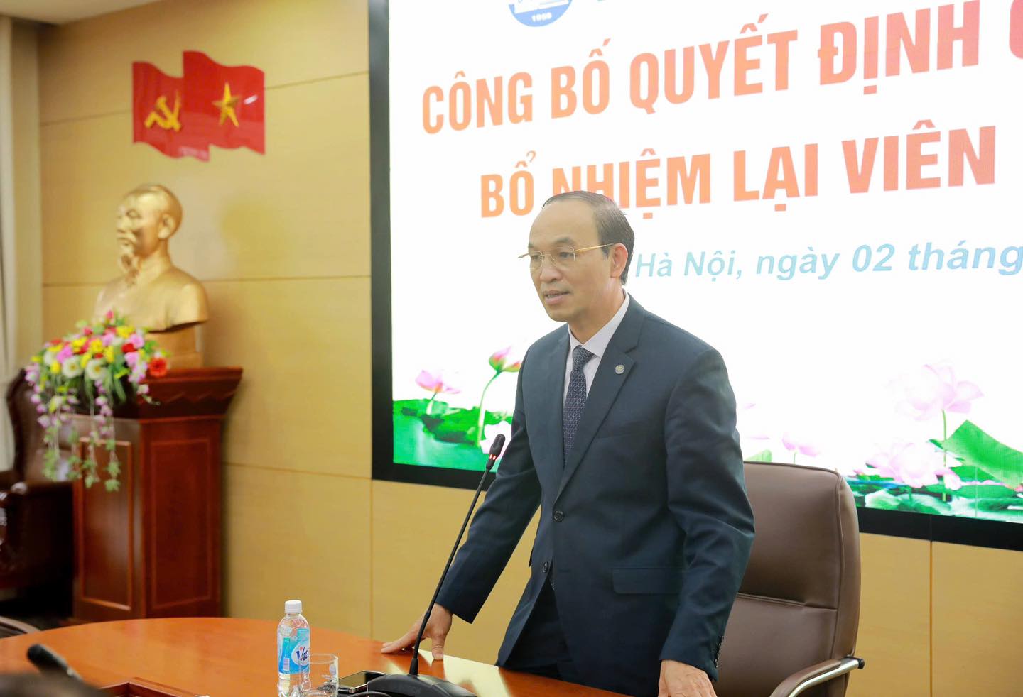 TRI ÂN ĐẾN GS.TS TRỊNH MINH THỤ – NGƯỜI DẪN DẮT CỦA NHỮNG GIÁ TRỊ BỀN VỮNG Khoa Kinh tế và Quản lý TLU