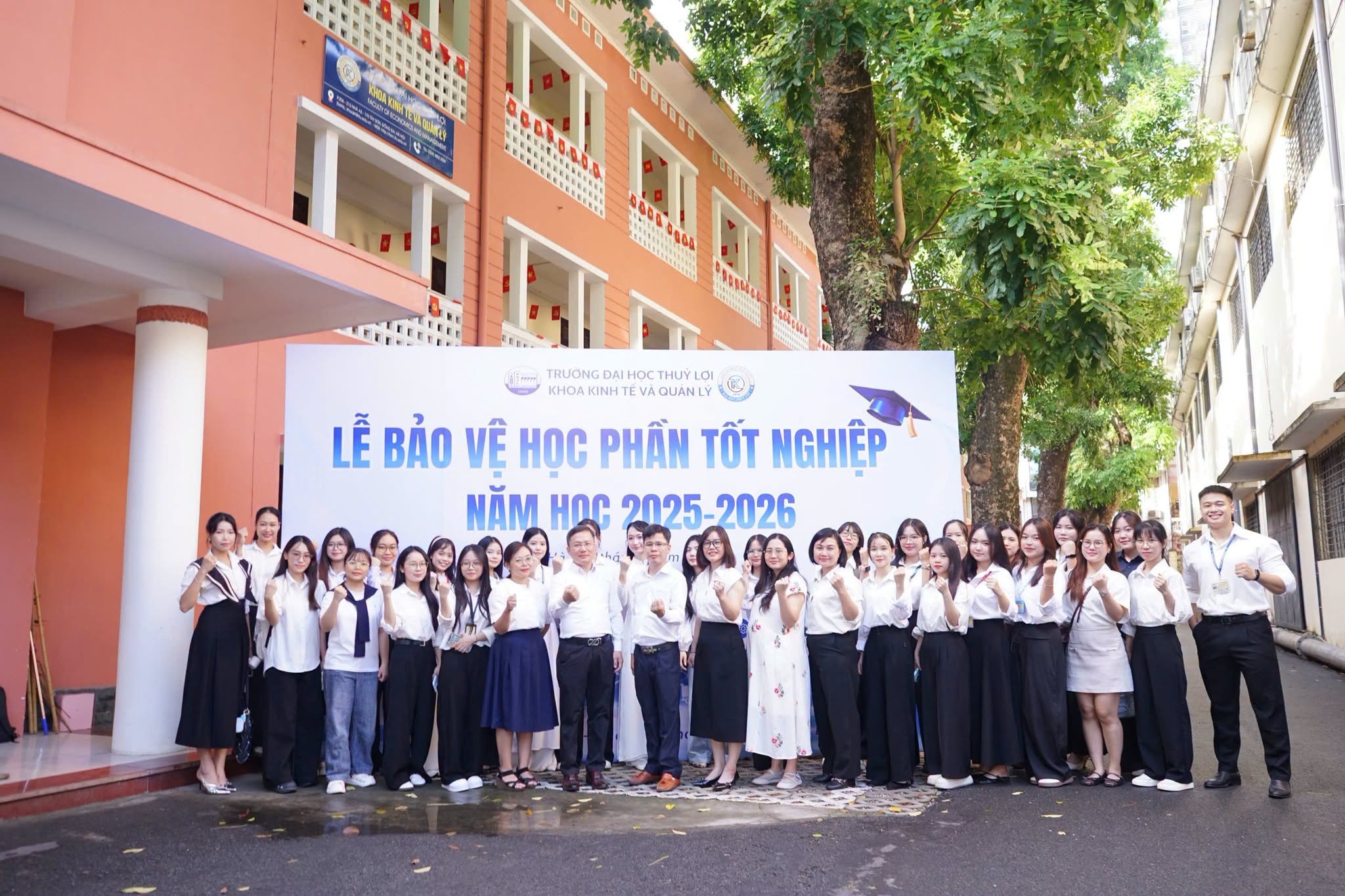 Khoa Kinh tế và Quản lý TLU