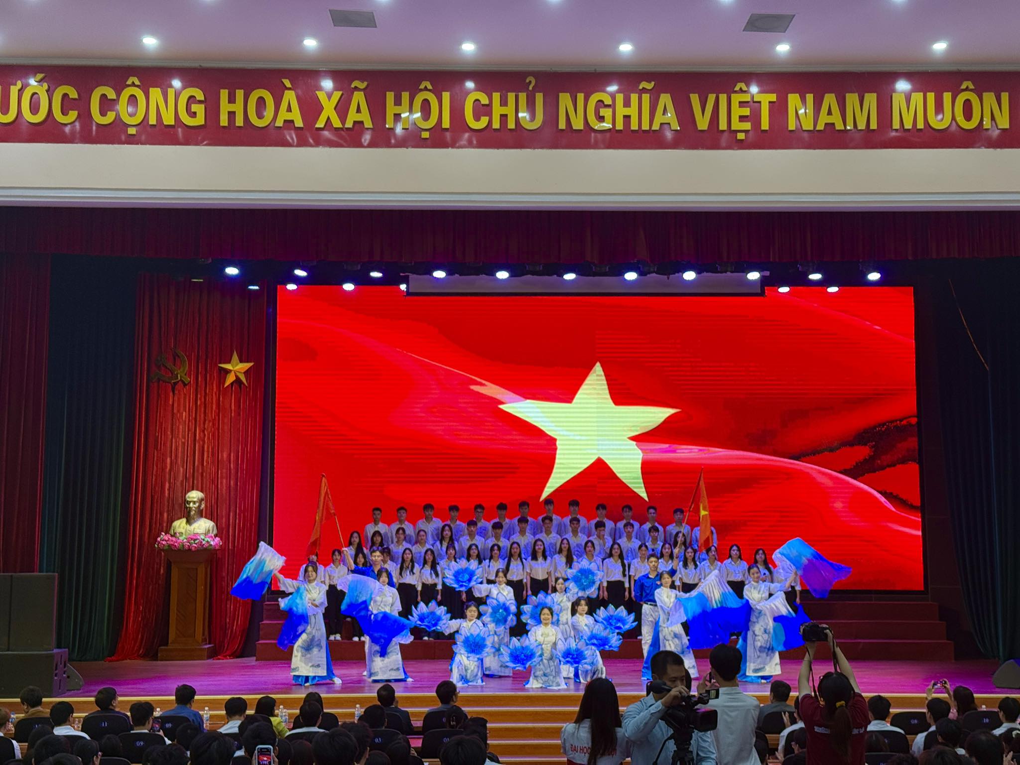 Khoa Kinh tế và Quản lý TLU