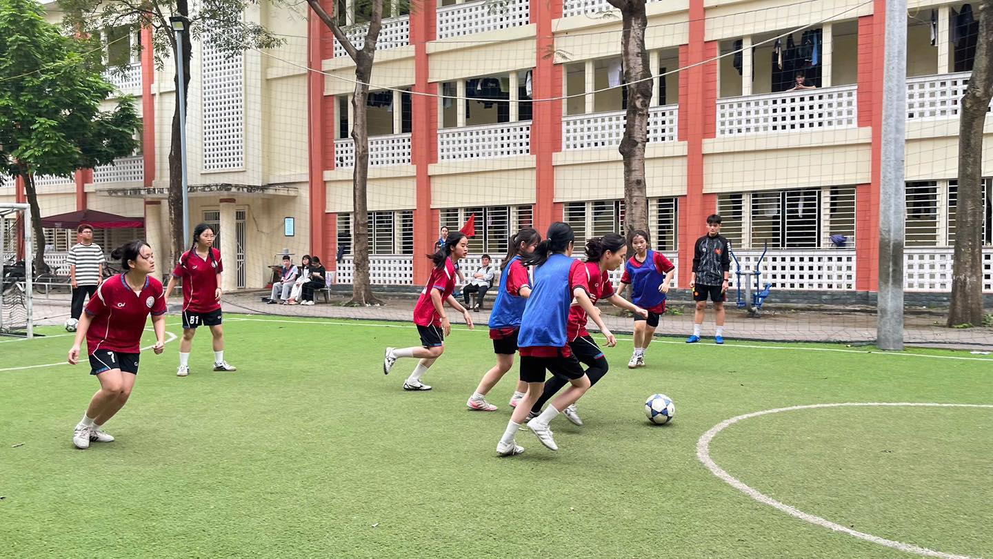 Khoa Kinh tế và Quản lý TLU