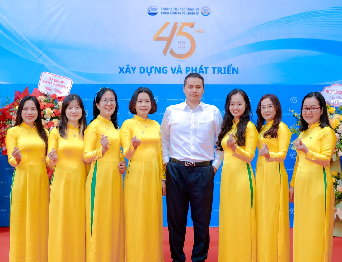 Khoa Kinh tế và Quản lý TLU