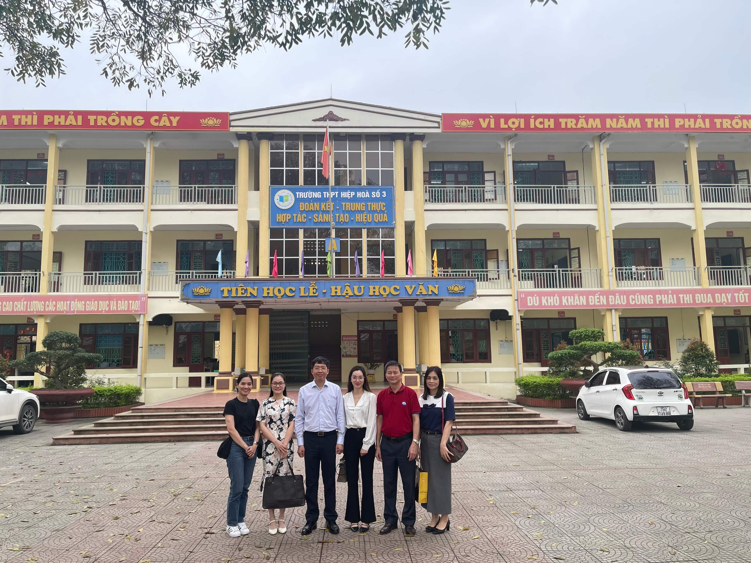 Khoa Kinh tế và Quản lý TLU