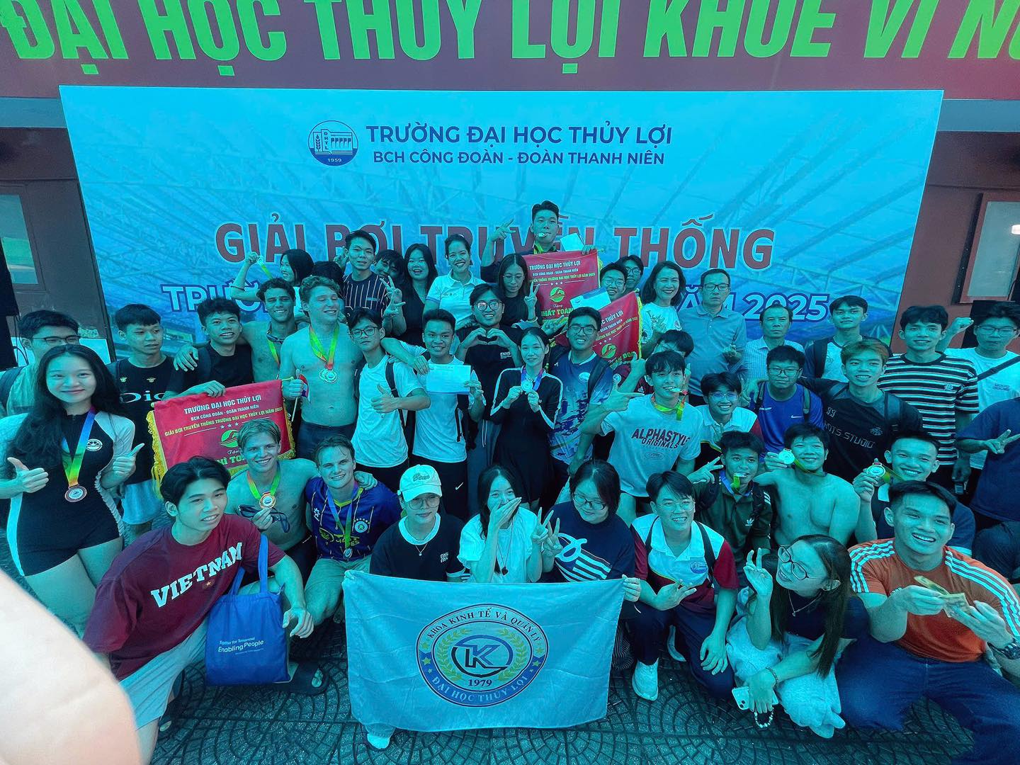 Khoa Kinh tế và Quản lý TLU
