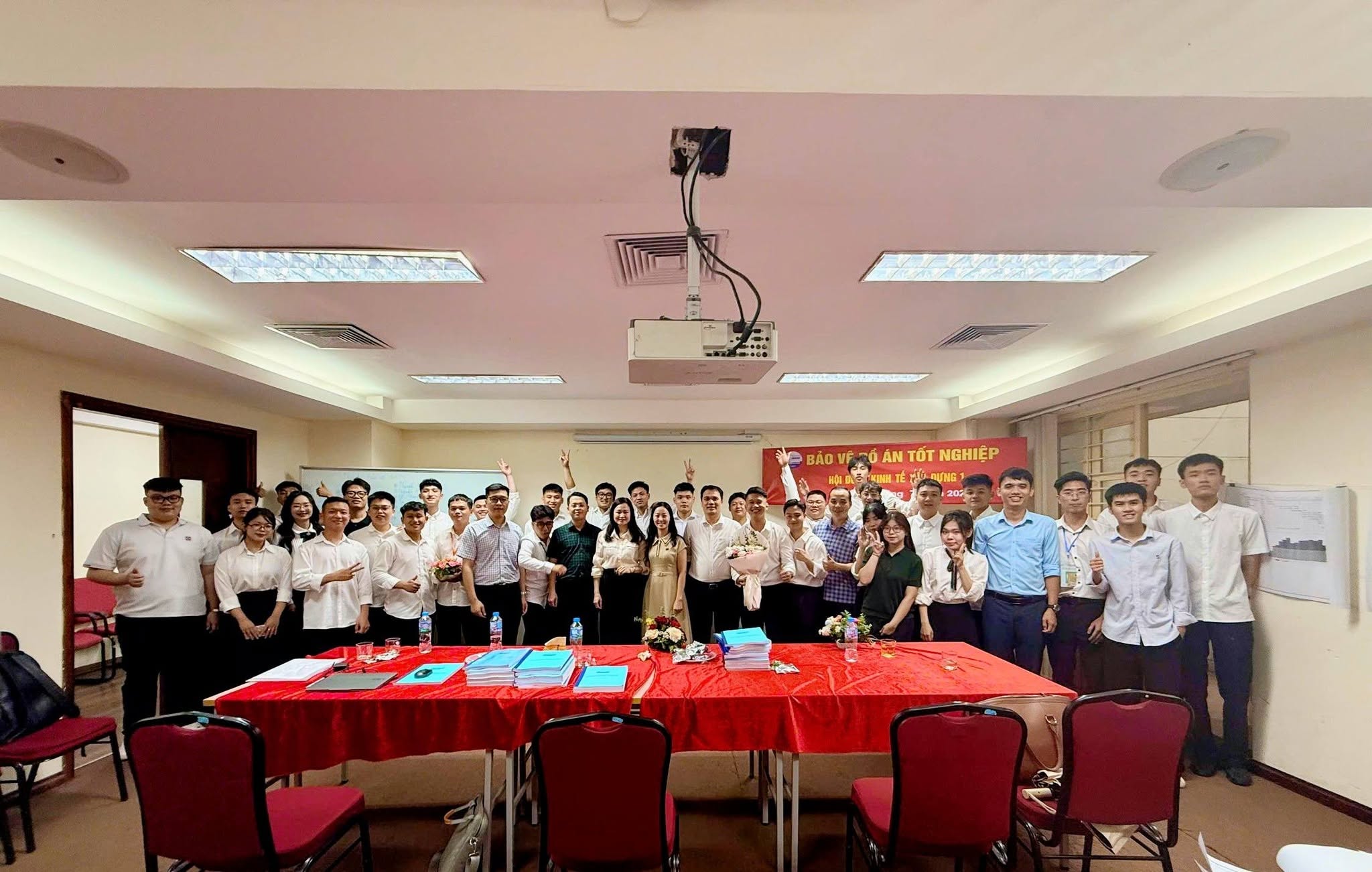 Khoa Kinh tế và Quản lý TLU