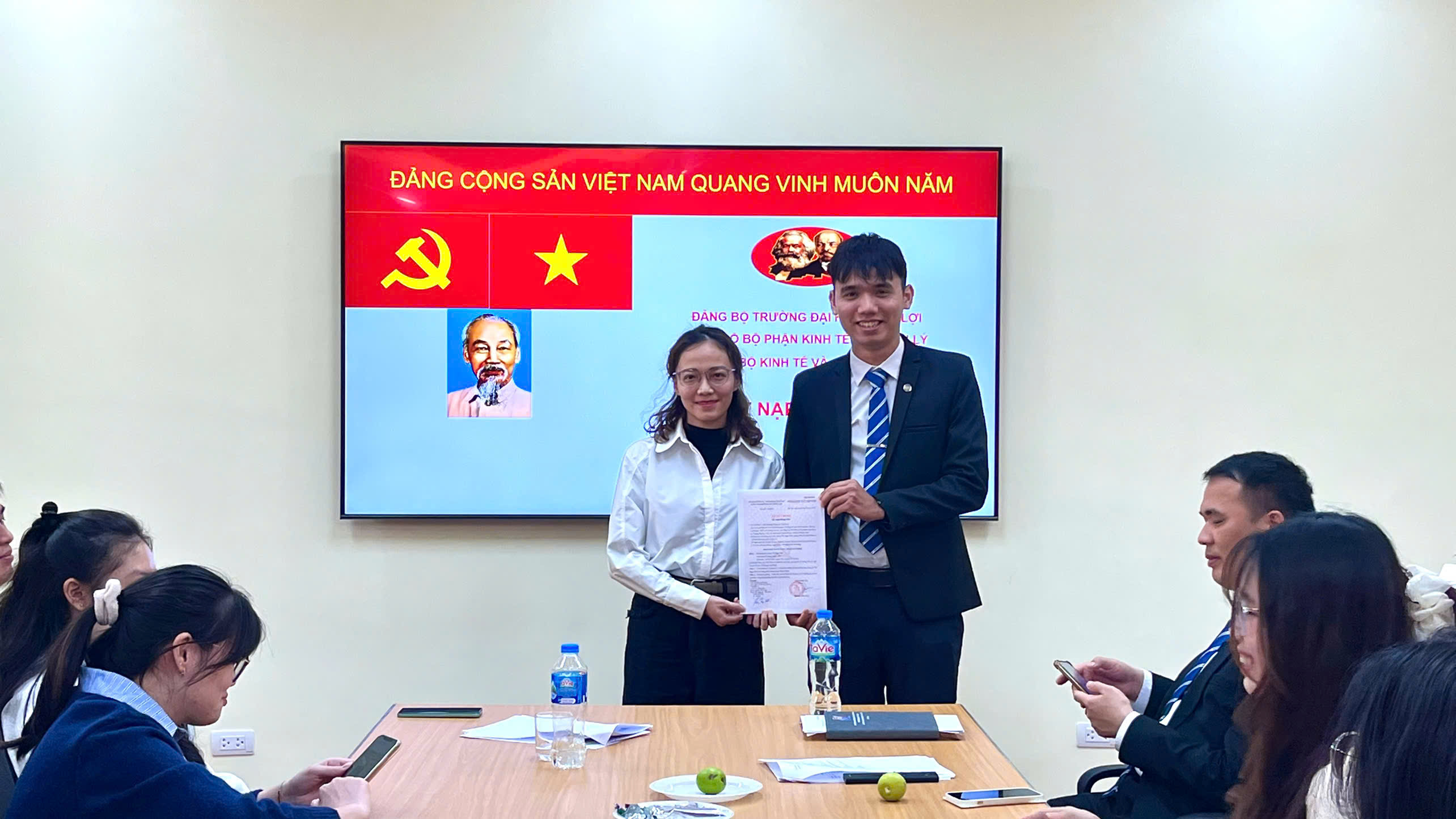 Khoa Kinh tế và Quản lý TLU