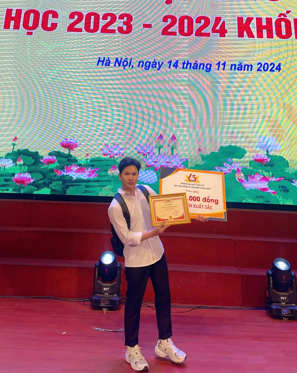 Sinh viên tiêu biểu ngành Kinh tế – Trịnh Minh Nhật: Vững vàng từ tư duy độc lập đến định hướng rõ ràng Khoa Kinh tế và Quản lý TLU