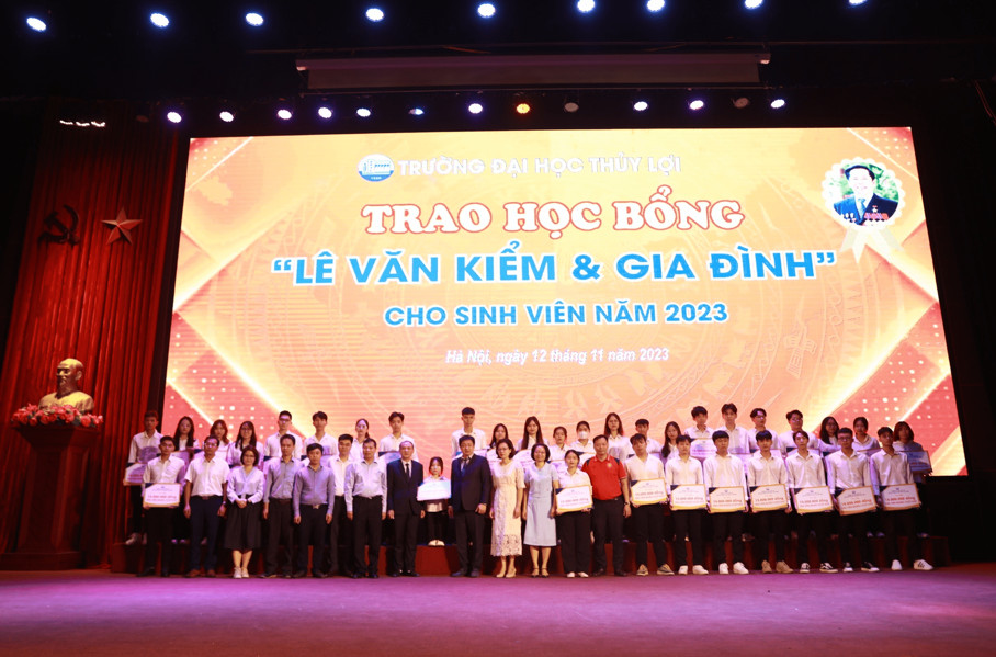 Khoa Kinh tế và Quản lý TLU