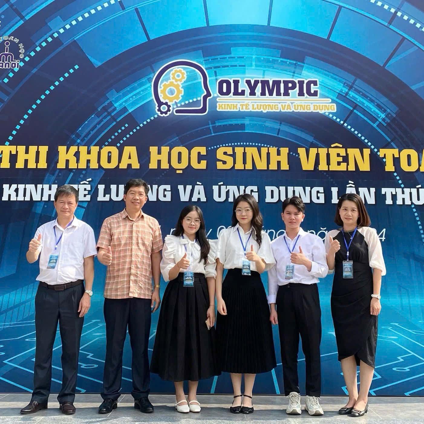 Sinh viên tiêu biểu ngành Kinh tế – Phạm Nguyễn Thùy Trang: Hành trình trưởng thành từ sự bền bỉ và tinh thần cầu thị Khoa Kinh tế và Quản lý TLU
