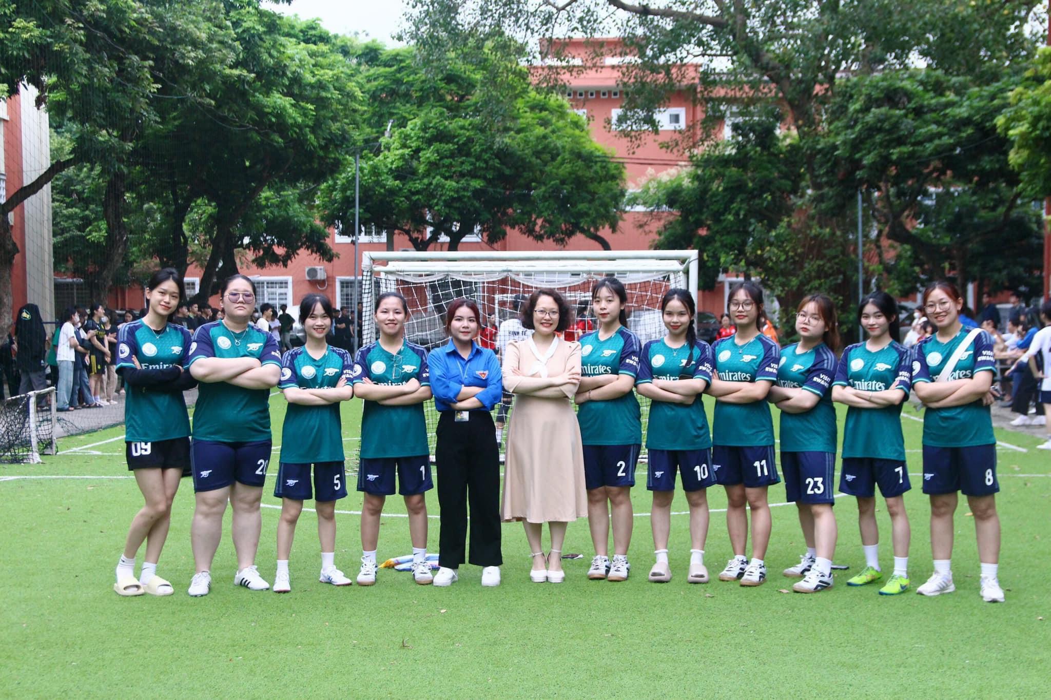 Khoa Kinh tế và Quản lý TLU