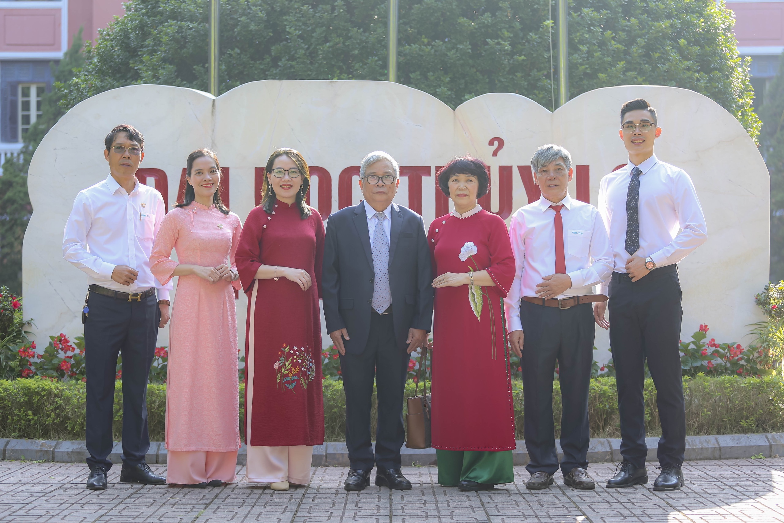 Khoa Kinh tế và Quản lý TLU