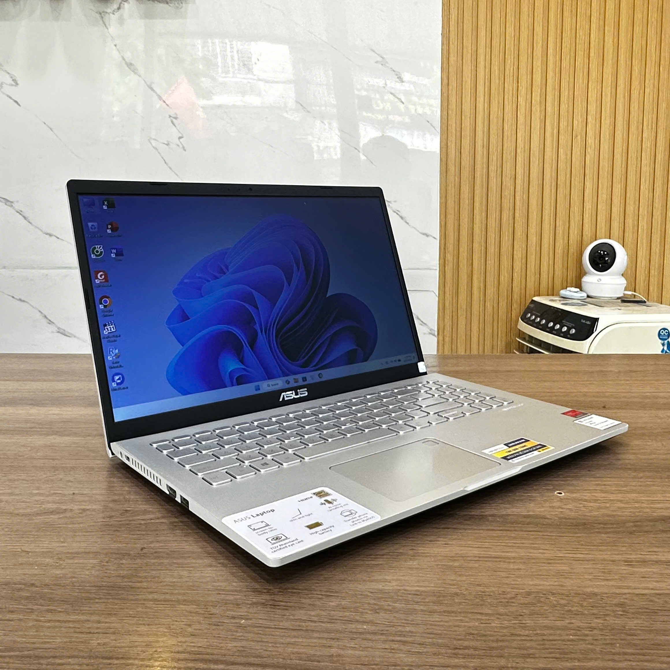ASUS Vivobook D509DA-EJ285T (Ryzen 3-3200U/8GB RAM/SSD 128GB/15.6" FHD)