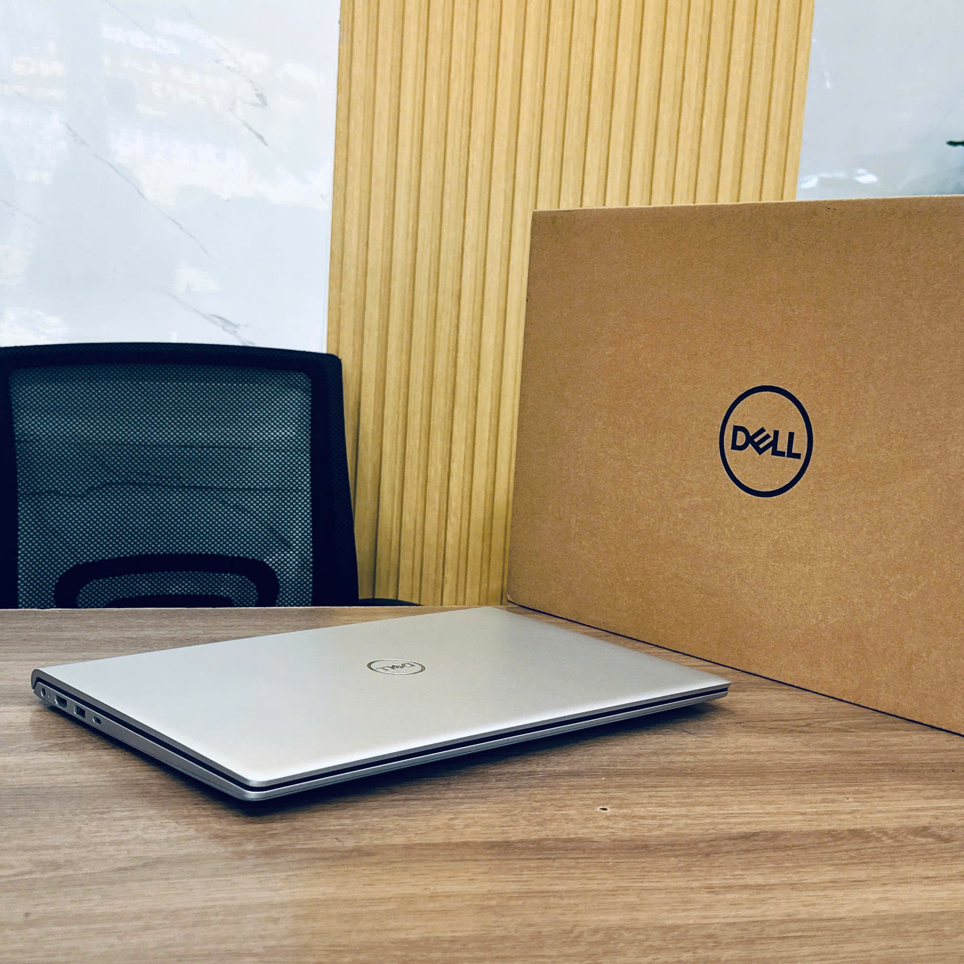 Dell Inspiron 15 3530 (i5-1334U/16GB RAM/SSD 512GB/15.6" FHD 120Hz)