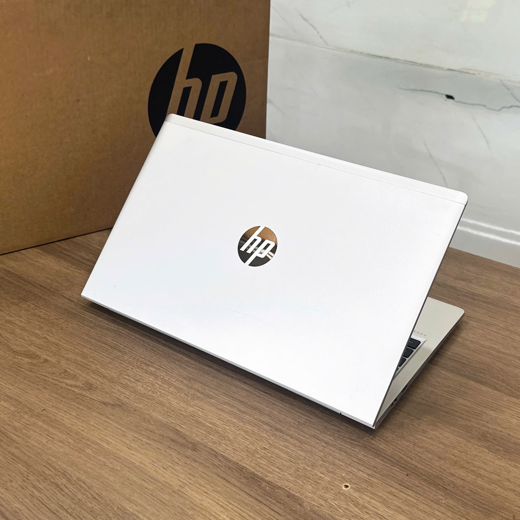 HP ProBook 650 G8 (i7-1165G7/8GB RAM/SSD 256GB NVMe/15.6" FHD)