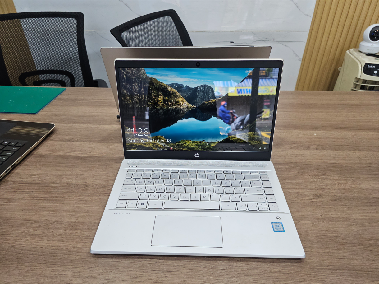 HP Pavilion 14-ce1011TU (i3-8145U/8GB RAM/SSD 128GB/14" FHD)