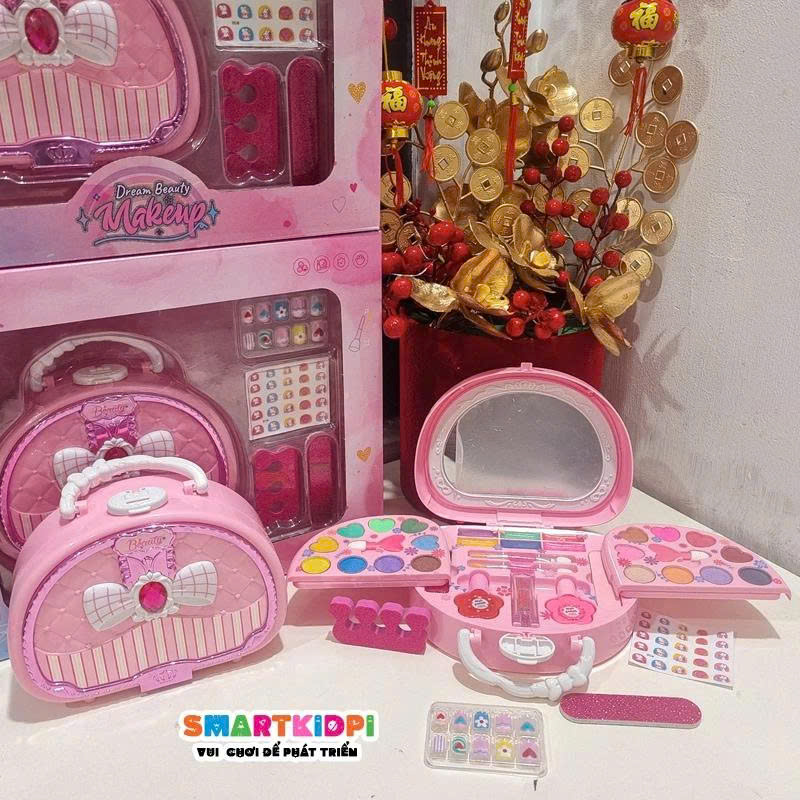 CONT NHỰA DỰ KIẾN 28.09 HẠ HÀNG