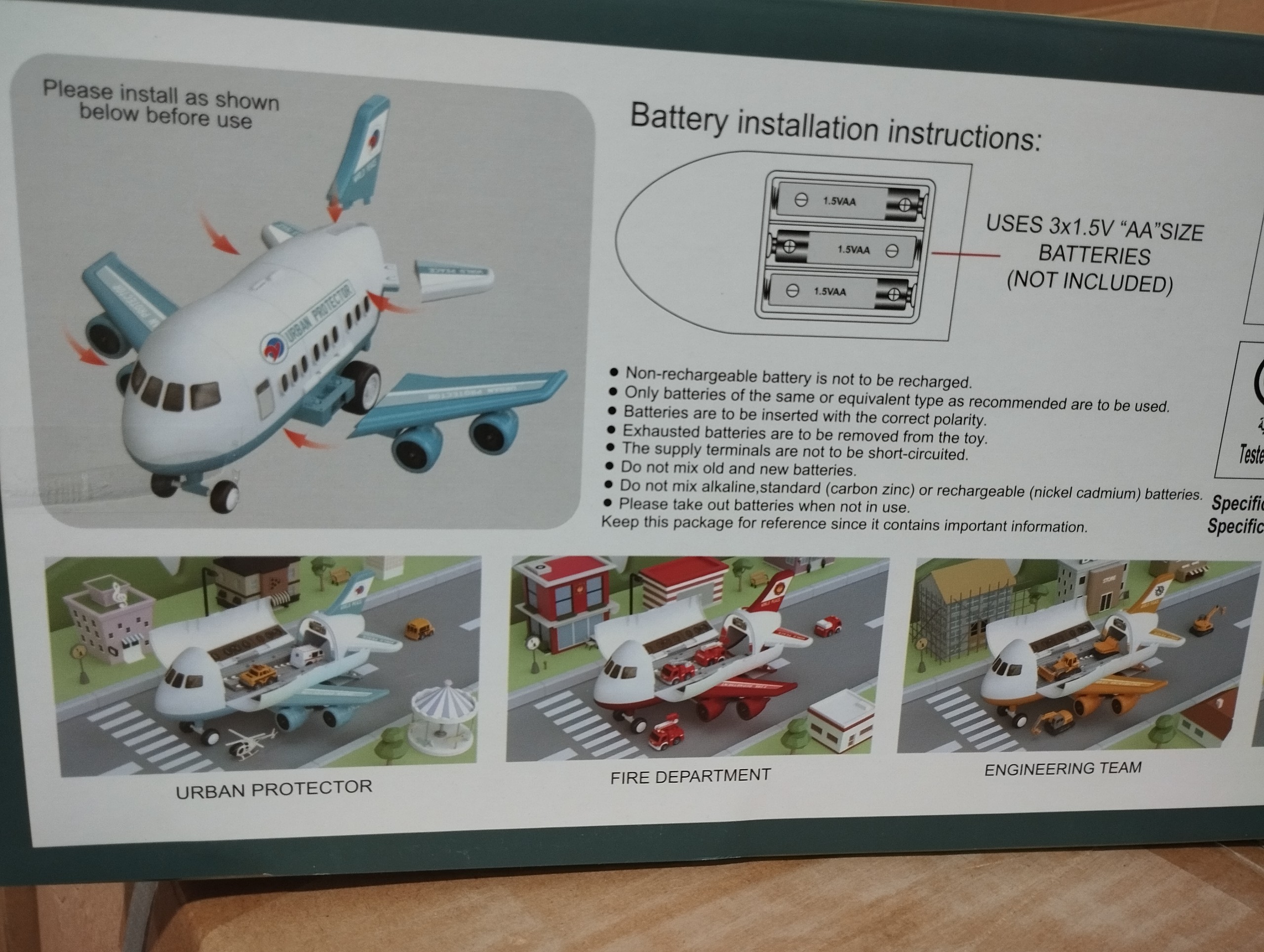 Phi cơ chở xe mã LY558-1002