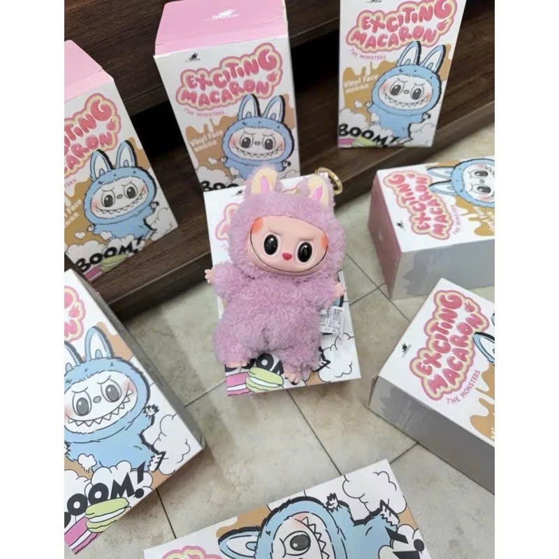 Moca khoá labubu v1 màu hồng