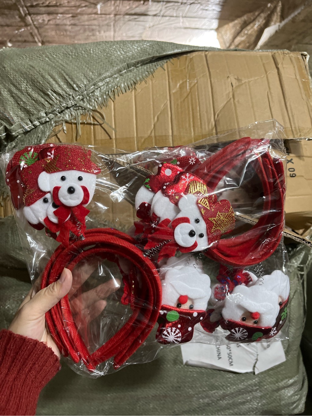 Bờm noel mã 50110 ( Bán 12c/ túi)