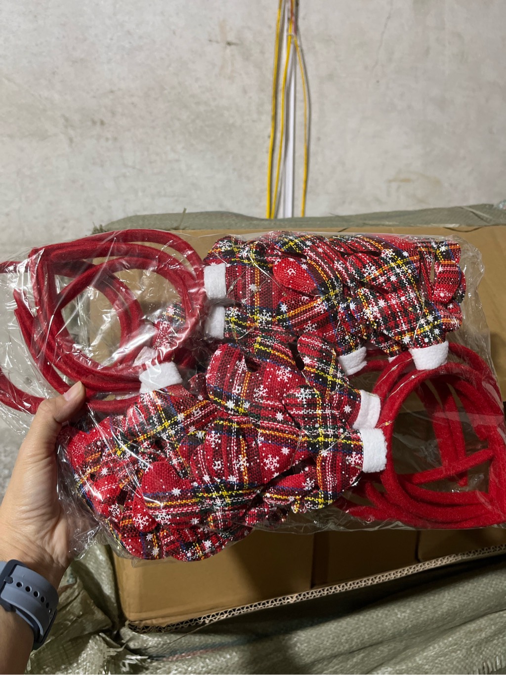 Bờm noel mã 70151 ( Bán 12c/ túi)