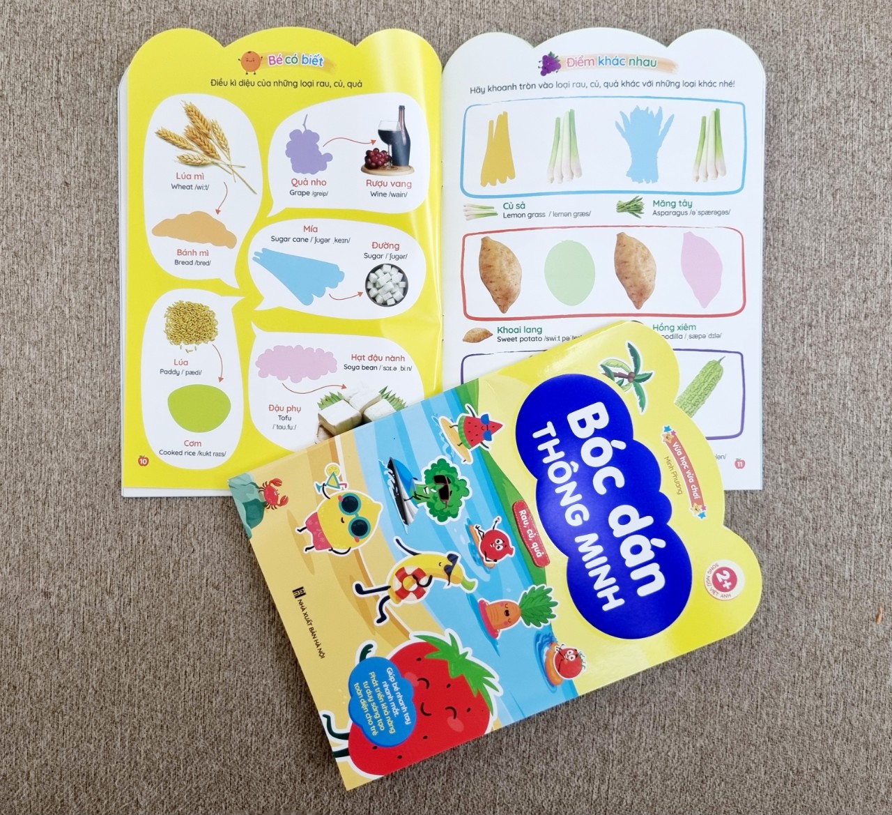 Set 6 cuốn sách bóc dán thông minh cho bé