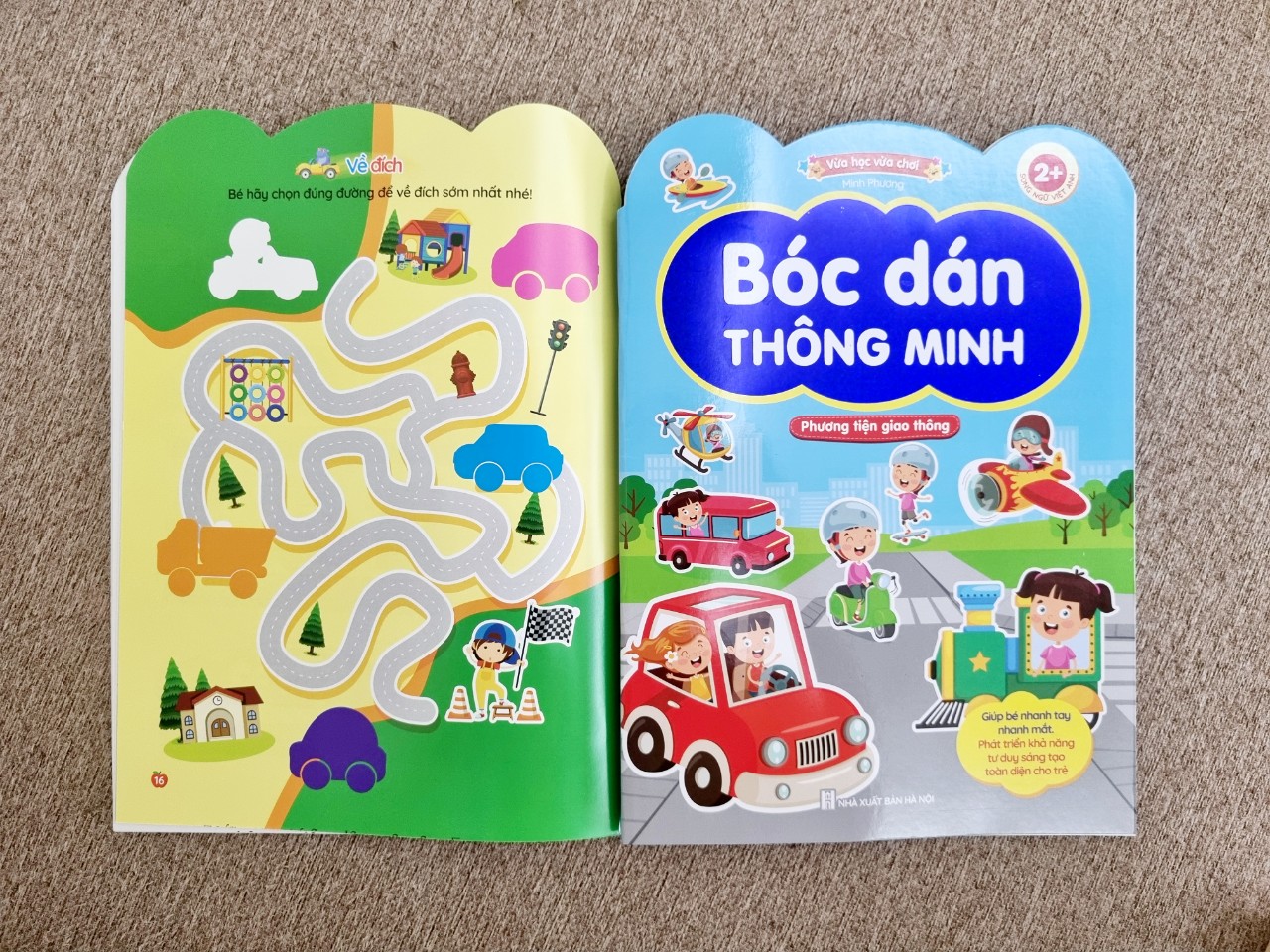Set 6 cuốn sách bóc dán thông minh cho bé