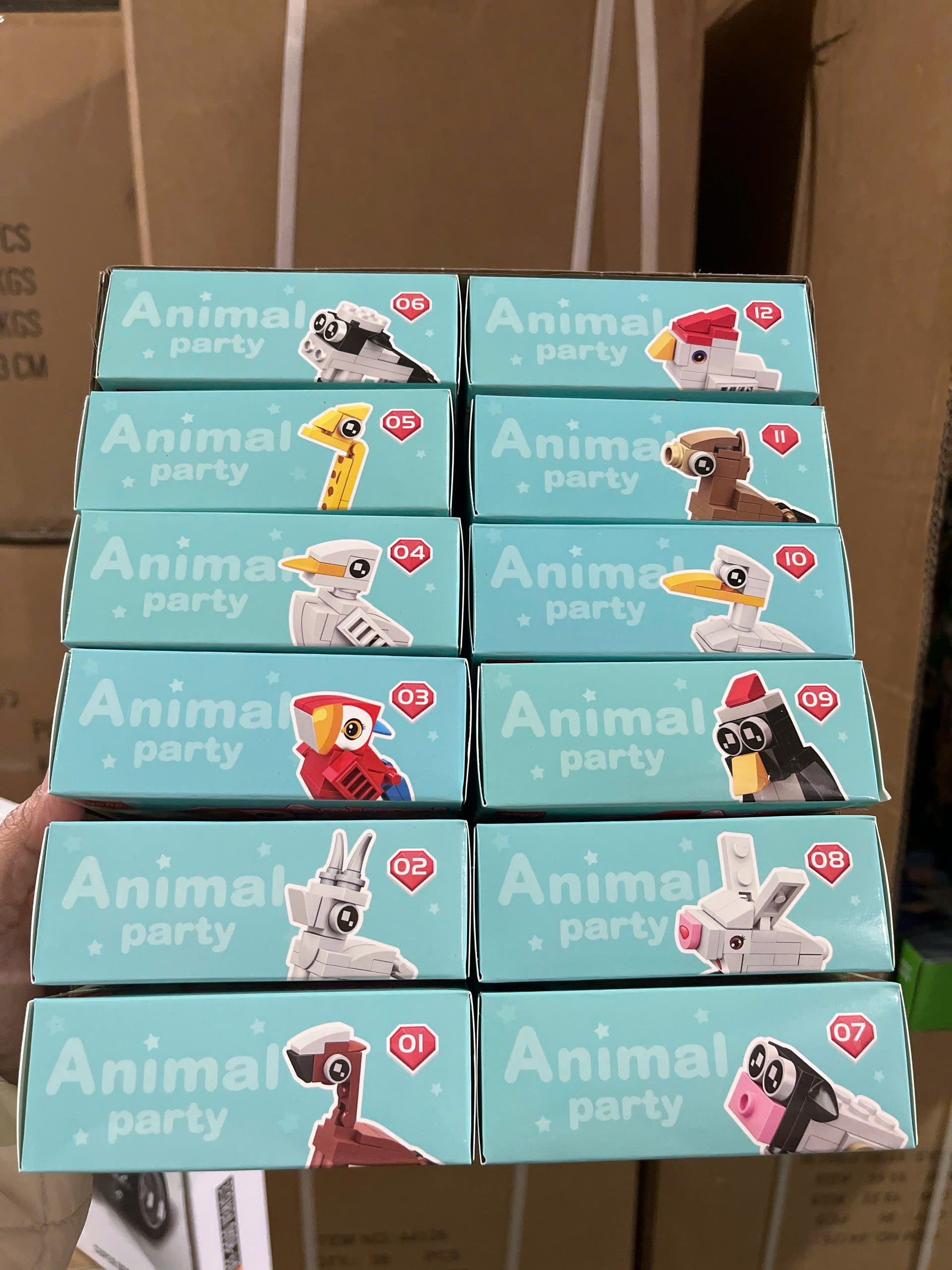 Bộ xếp hình động vật 12 mẫu mã 11055B ( Bán theo khay sl 12)