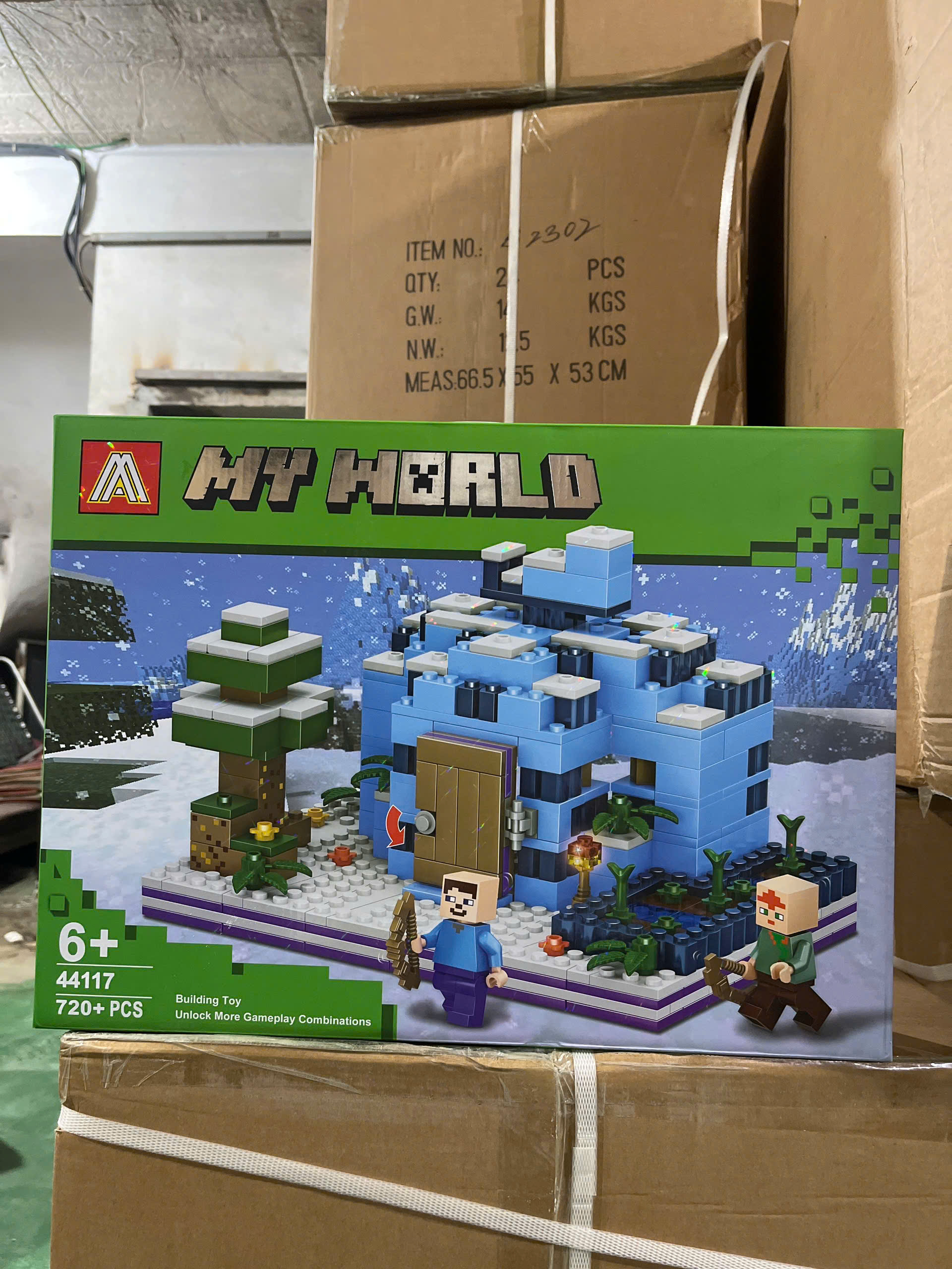 Bộ xếp hình Minecraft 720pcs mã 44117