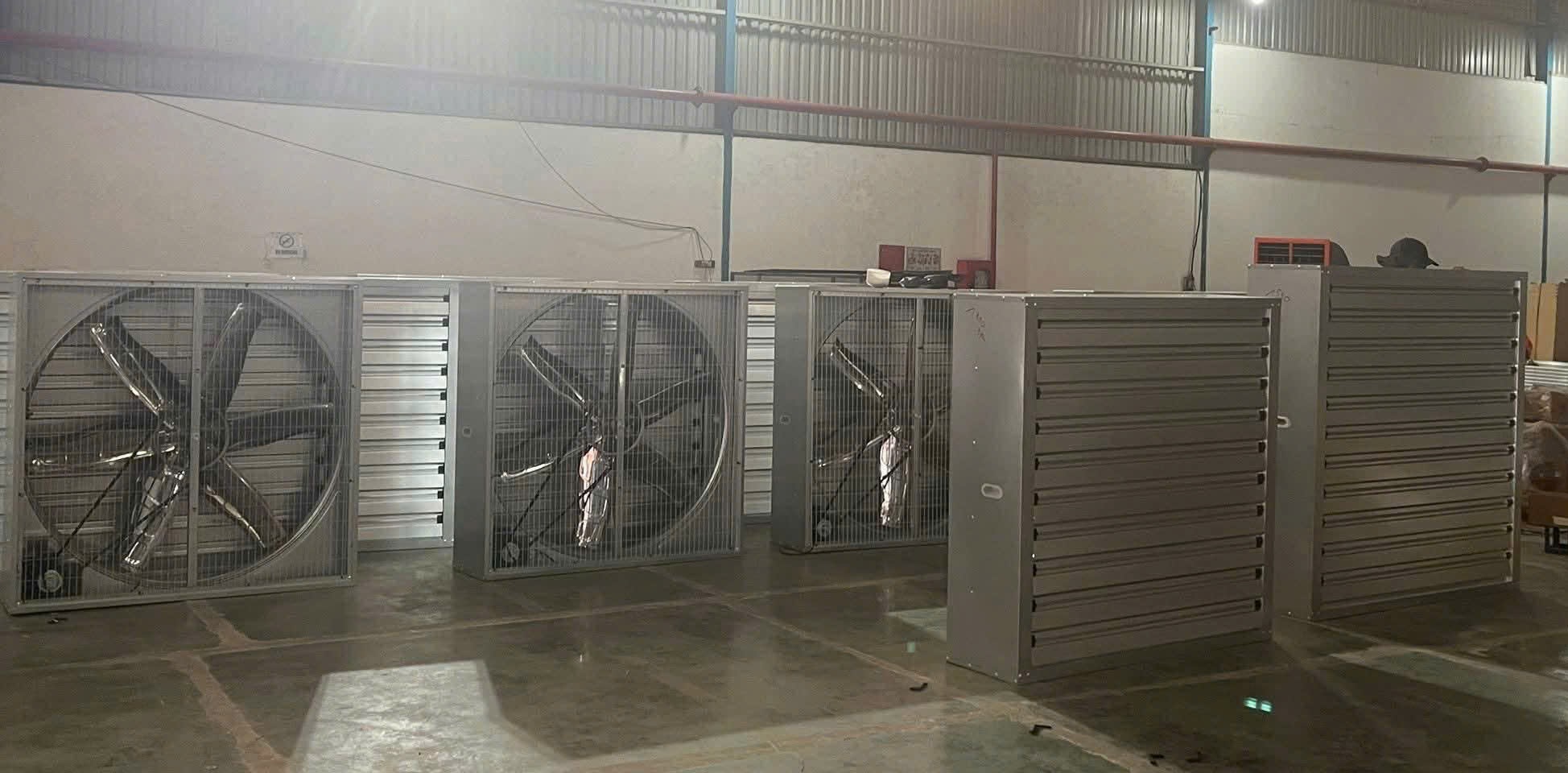 quạt thông gió vuông giá rẻ HVT 900