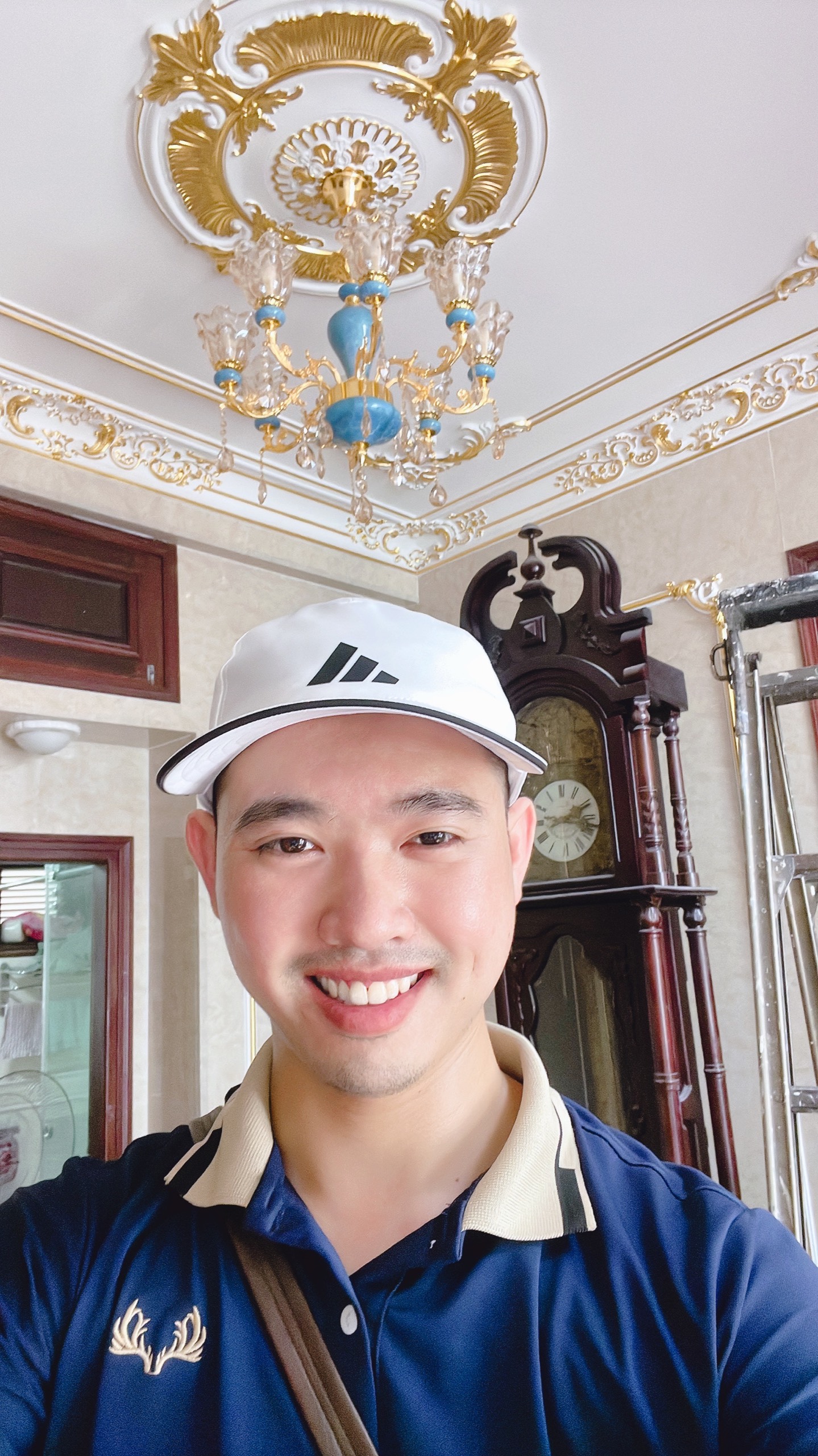 Trang Trí Nội Thất Tân Cổ Điển Đẹp Lung Linh Với Phào Chỉ PU