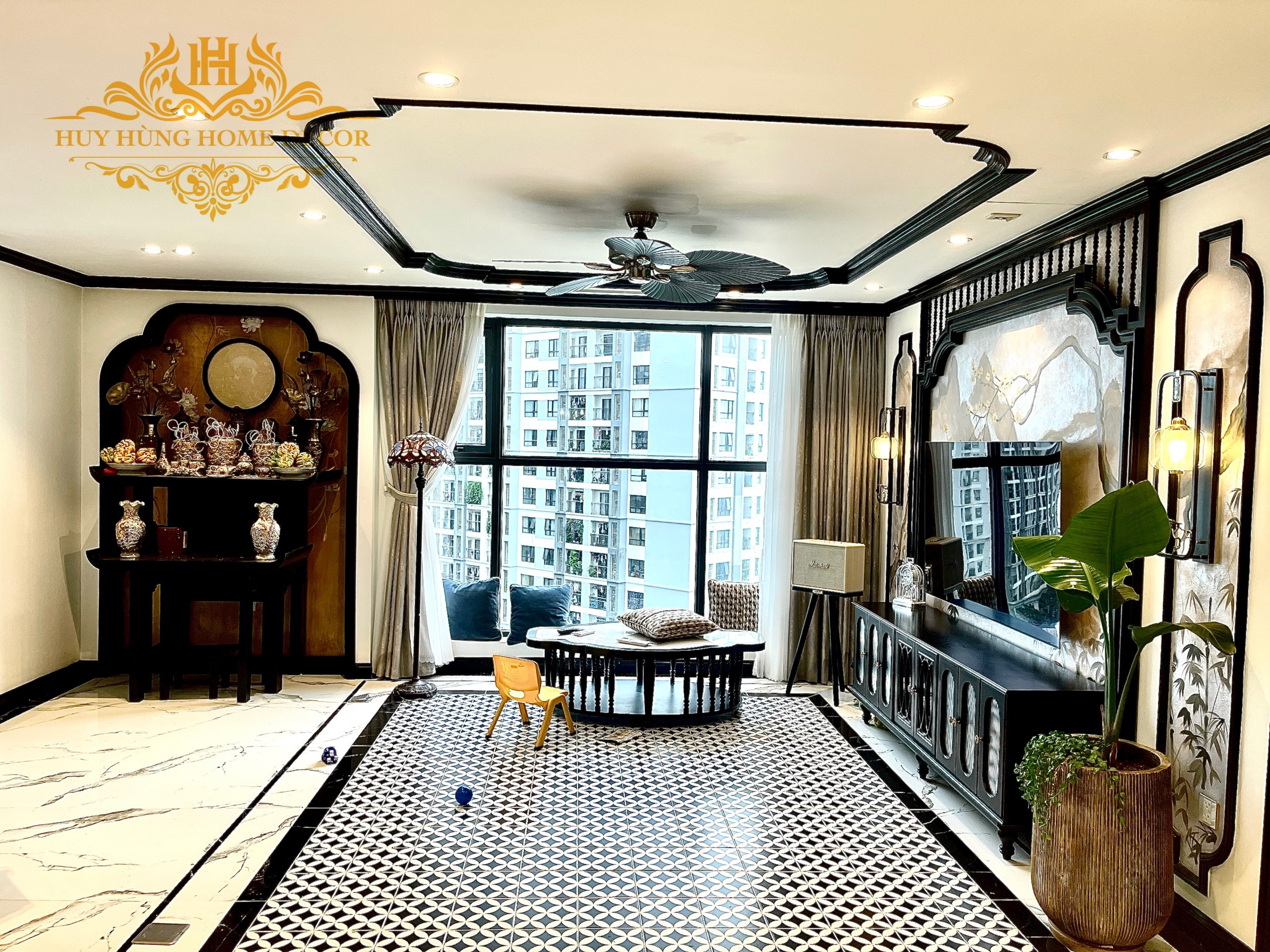 Thi công phào chỉ đen Indochine khách sạn tại Hạ Long