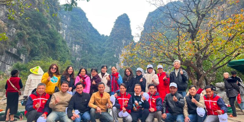 KHÁM PHÁ ĐOÀN TOUR TAM CHÚC - TRÀNG AN CỦA LAH TRAVEL