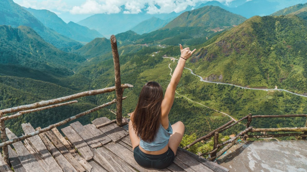 TOUR MỘC CHÂU - SƠN LA   ĐIỆN BIÊN - LAI CHÂU - SAPA 5 NGÀY 4 ĐÊM