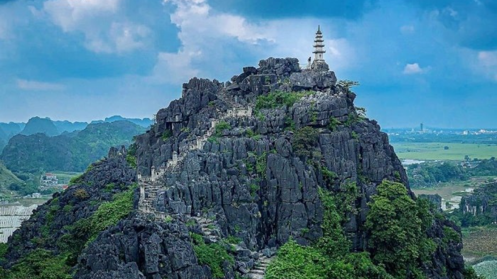 TOUR DU LỊCH NINH BÌNH - HOA LƯ - TAM CỐC - HANG MÚA 1 NGÀY - BUFFET 5 SAO