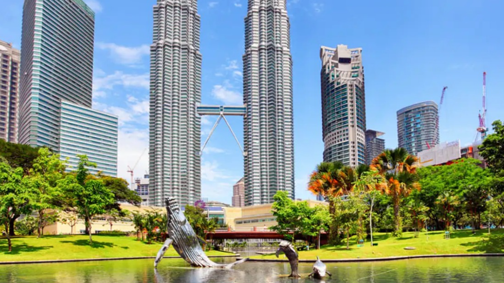 CHƯƠNG TRÌNH THAM QUAN 2 TRONG 1: MALAYSIA - SINGAPORE 5 NGÀY 4 ĐÊM