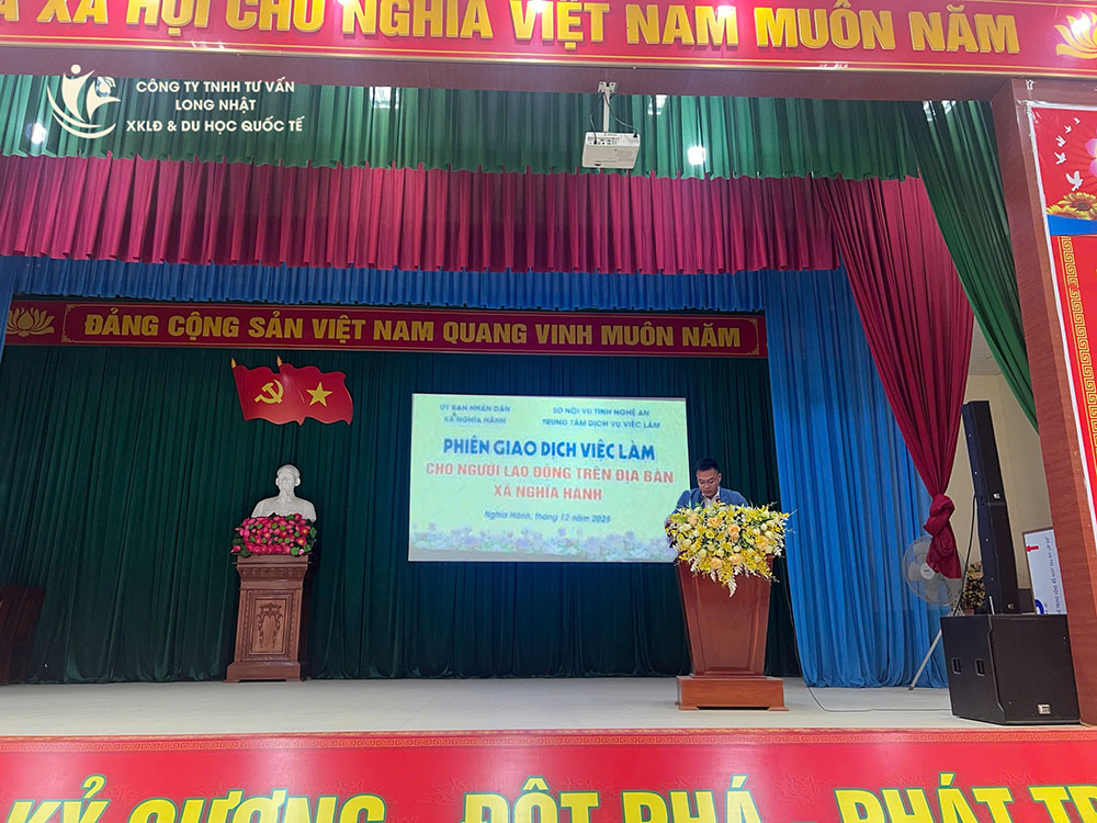 Du Học & XKLĐ Long Nhật Tham Dự Phiên Giao Dịch Việc Làm Tại Xã Nghĩa Hành, Nghệ An