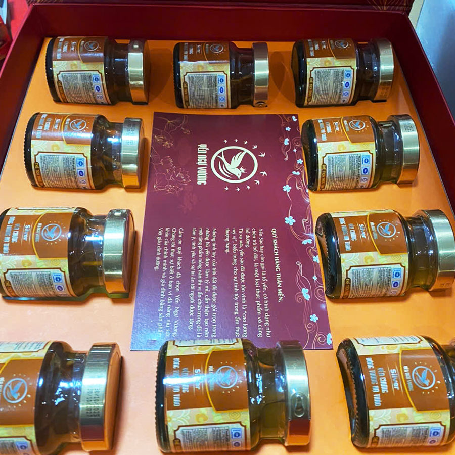 Hộp quà 10 Hũ Yến Chưng Đông Trùng Hạ Thảo Silver